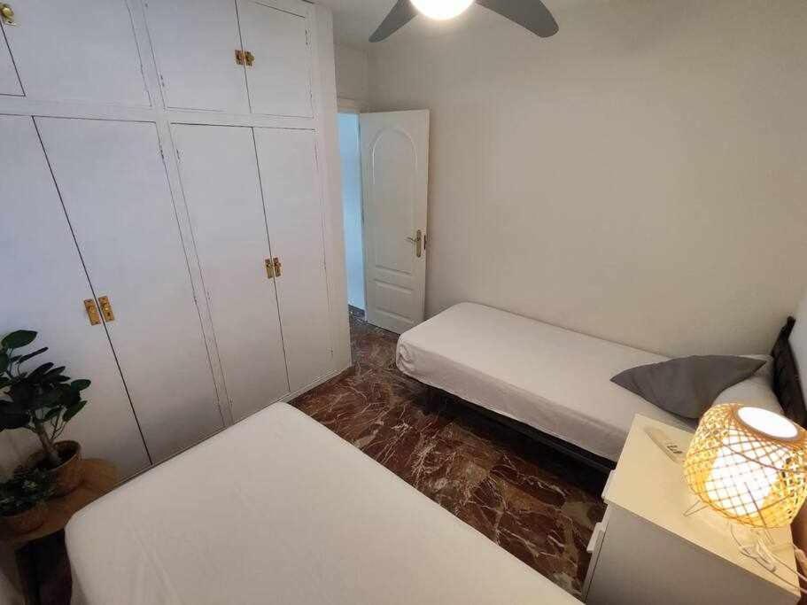 Fuengirola Frente Al Mar Apt Zewnętrze zdjęcie
