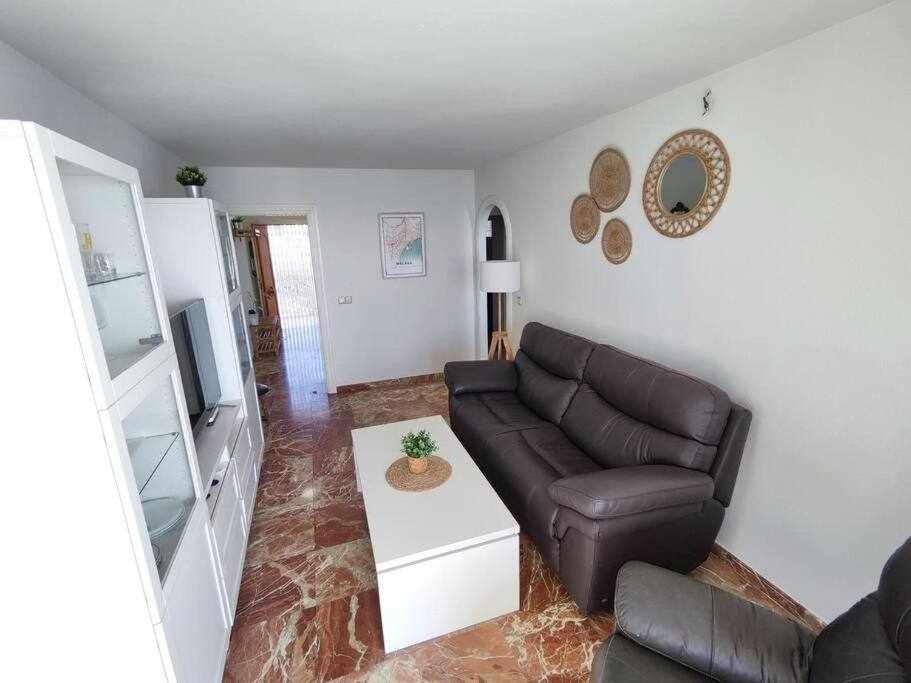 Fuengirola Frente Al Mar Apt Zewnętrze zdjęcie